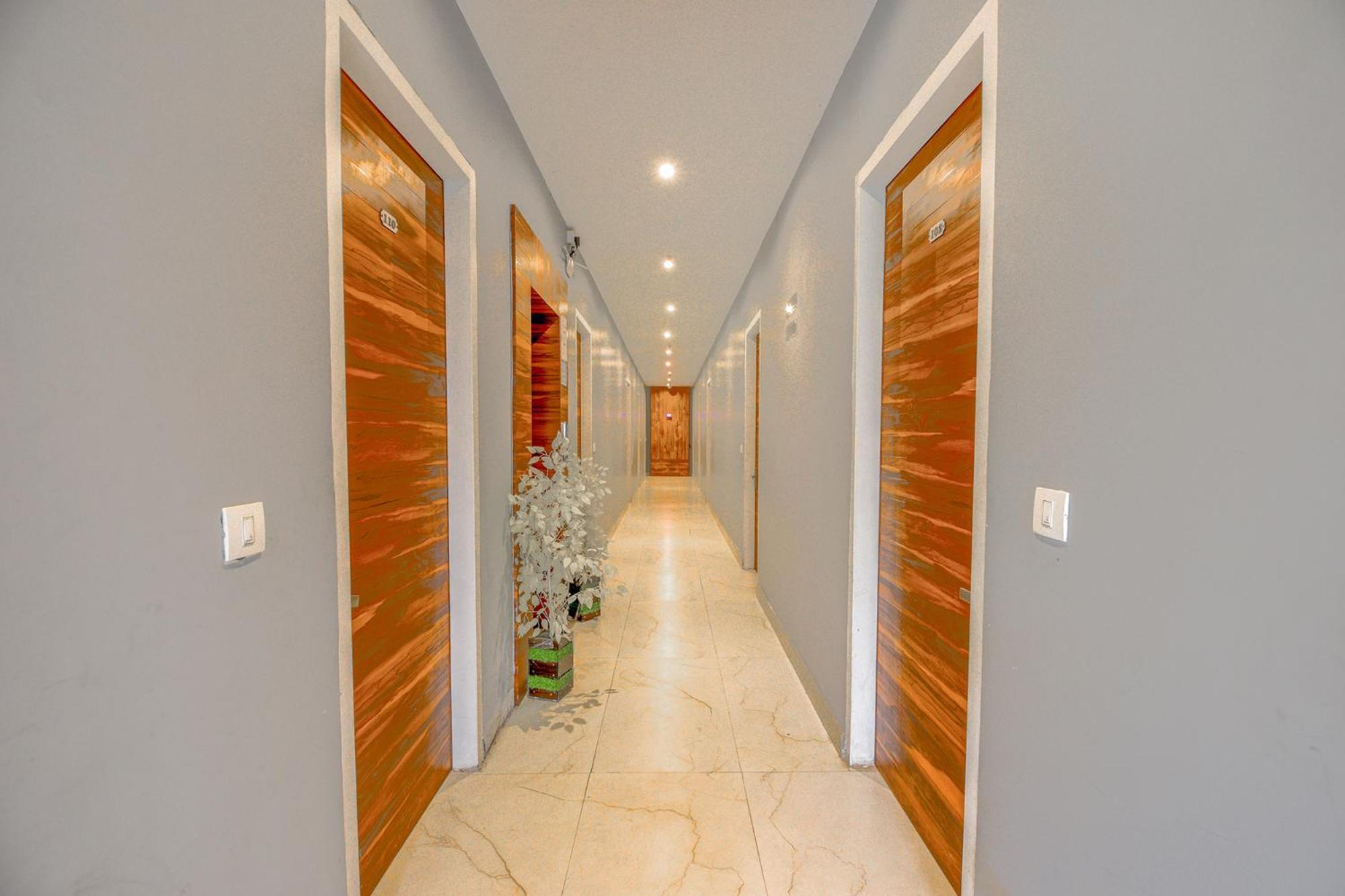 Fabhotel Amar Villa Amritsar Exterior photo