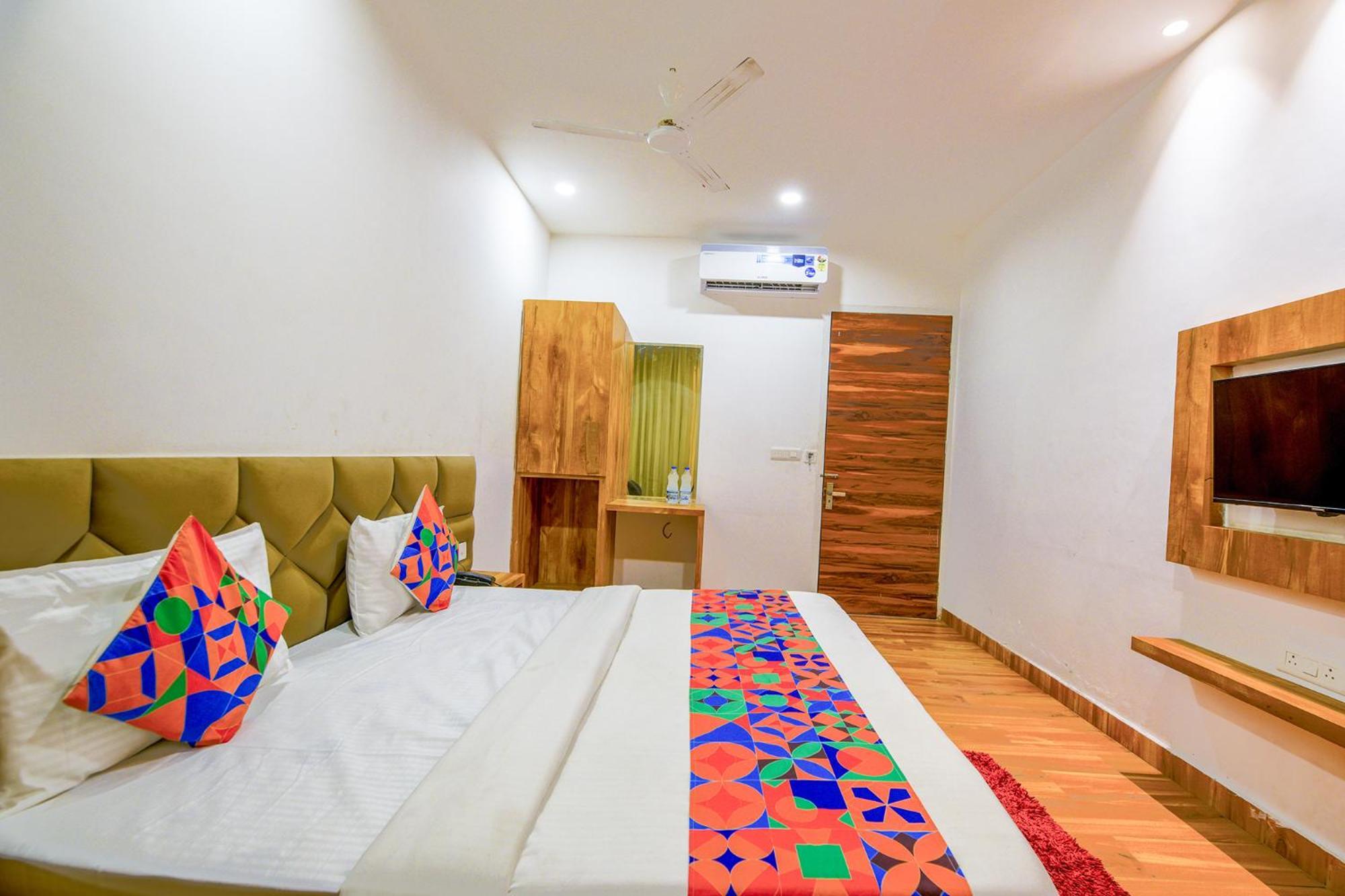 Fabhotel Amar Villa Amritsar Exterior photo