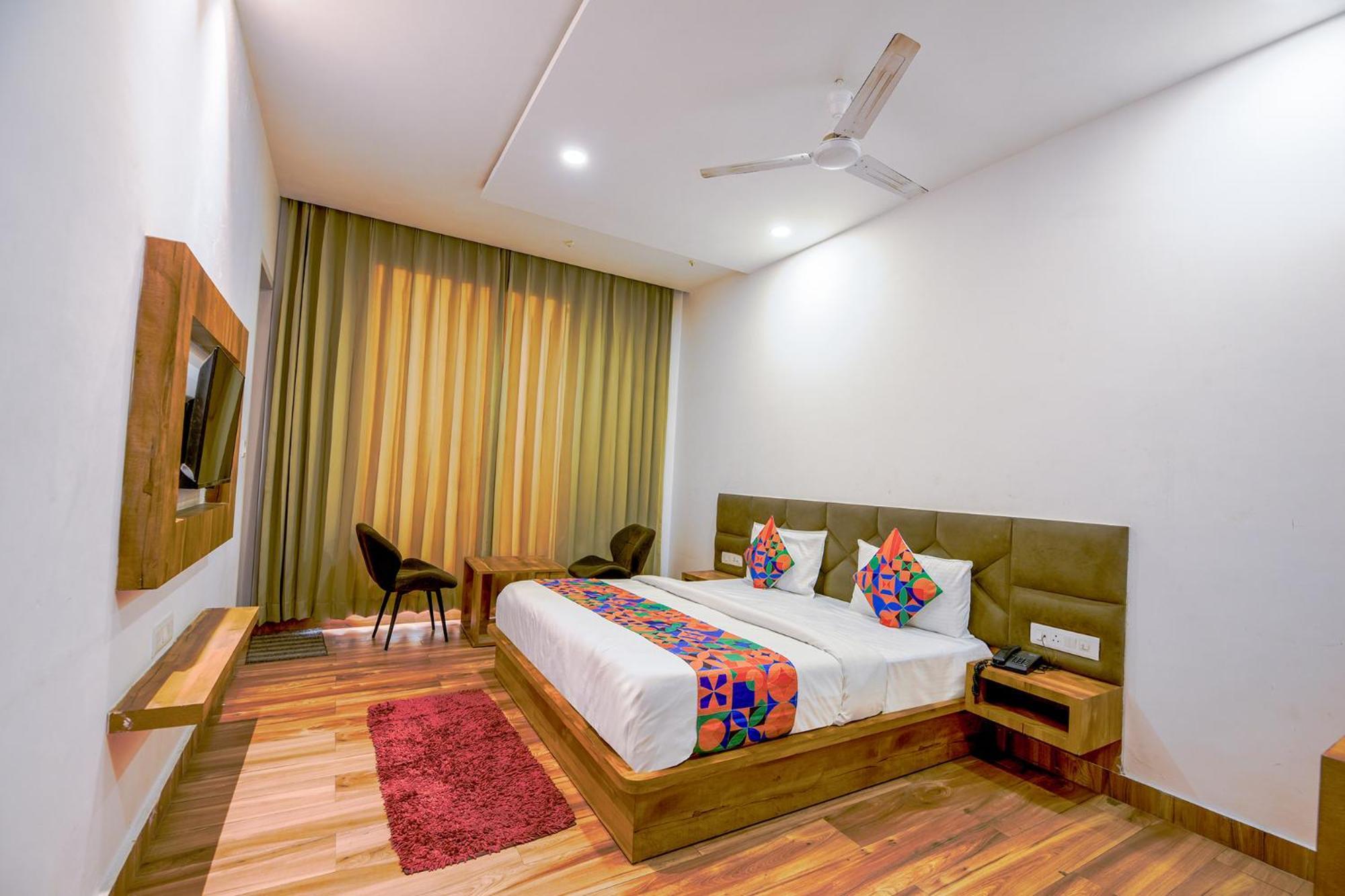 Fabhotel Amar Villa Amritsar Exterior photo