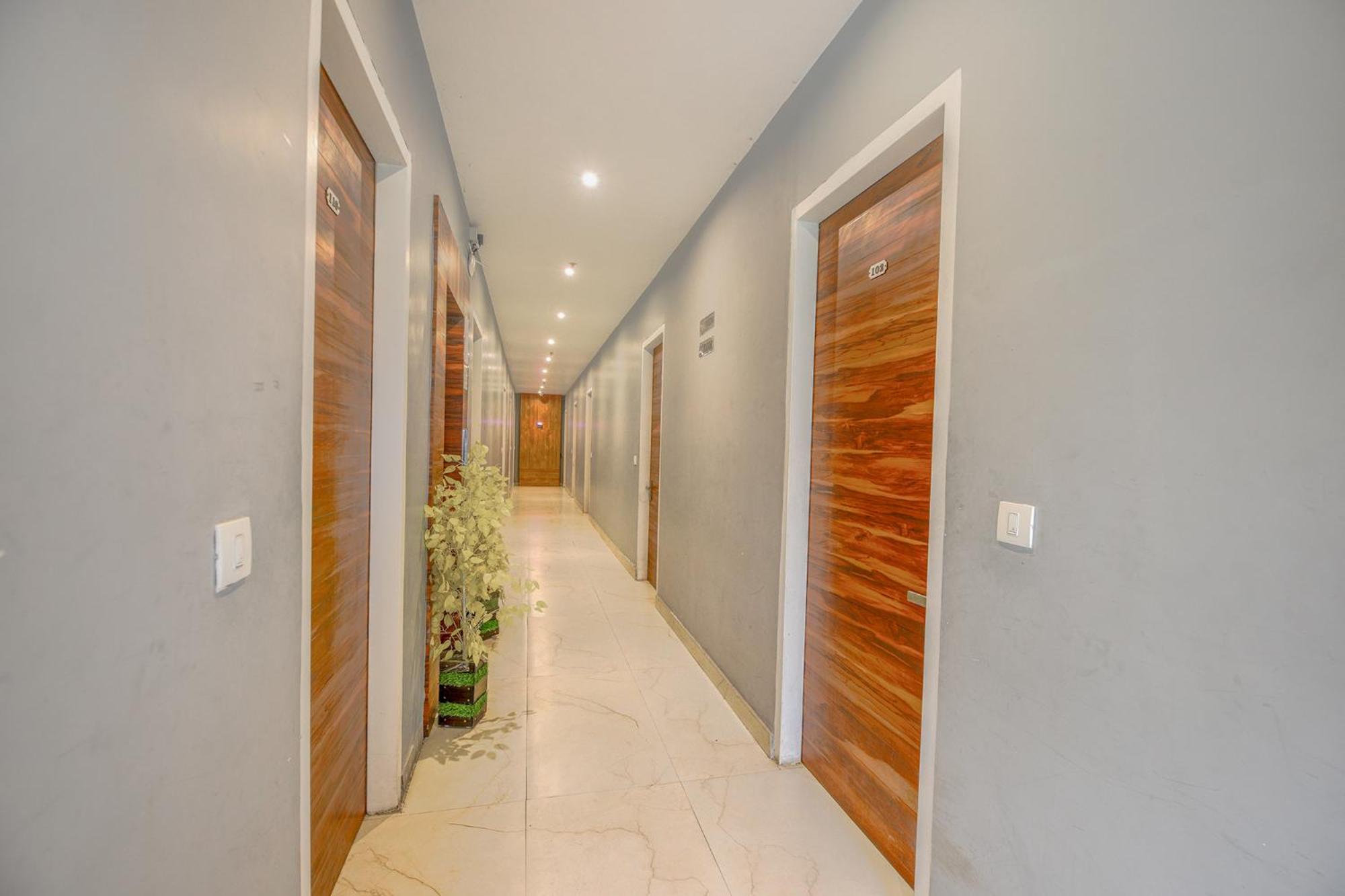 Fabhotel Amar Villa Amritsar Exterior photo